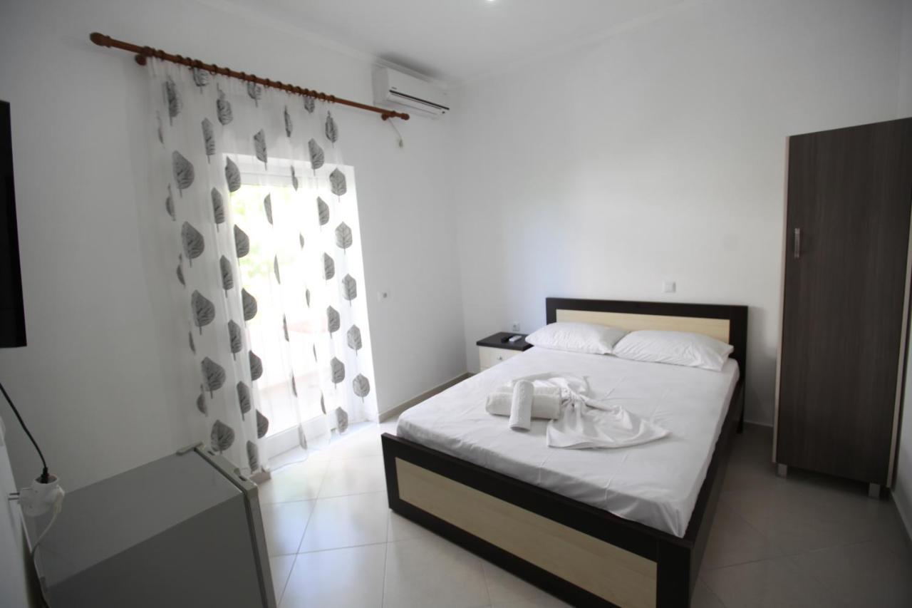 Villa Luiza Ksamil Esterno foto
