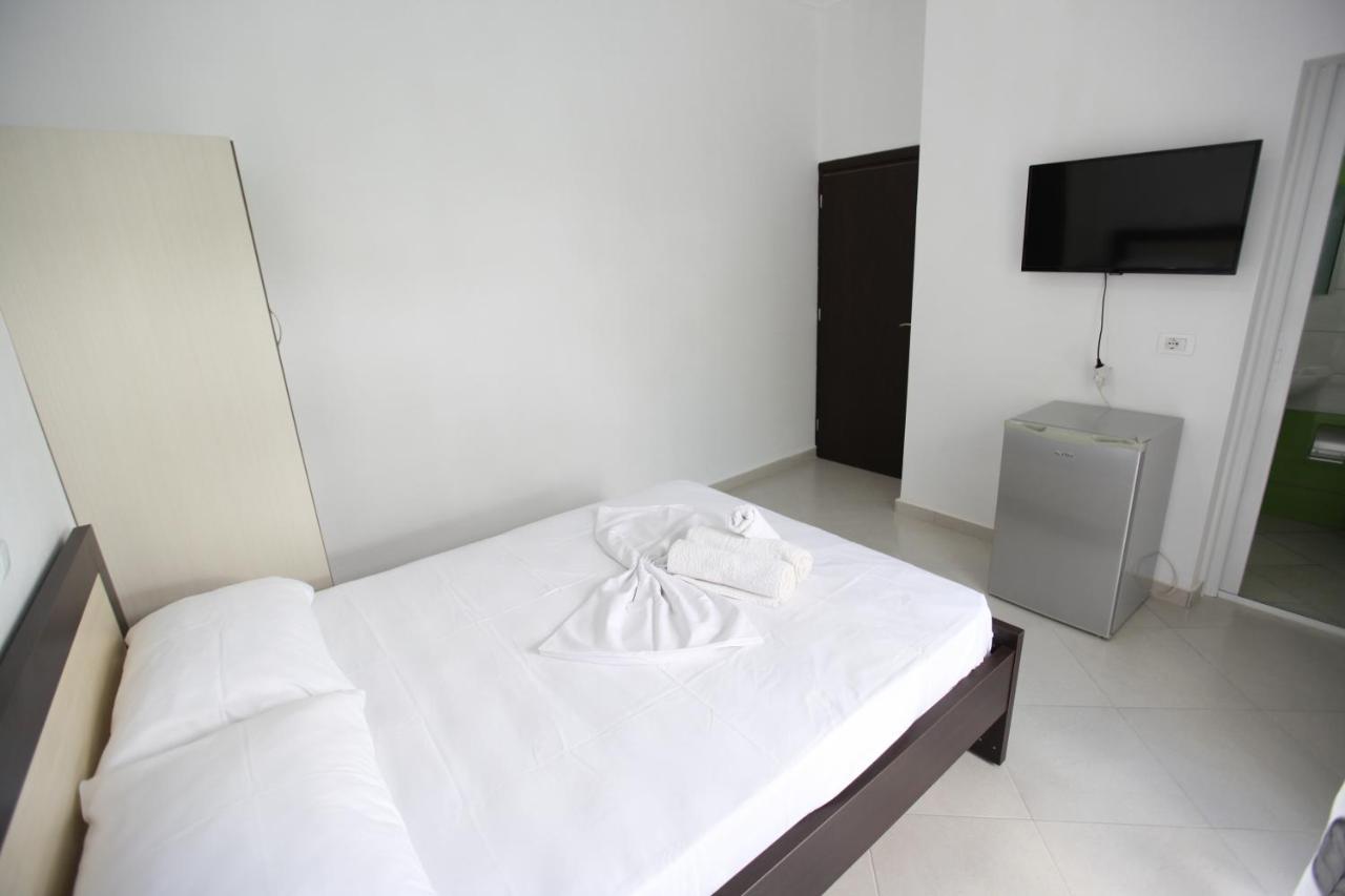 Villa Luiza Ksamil Esterno foto